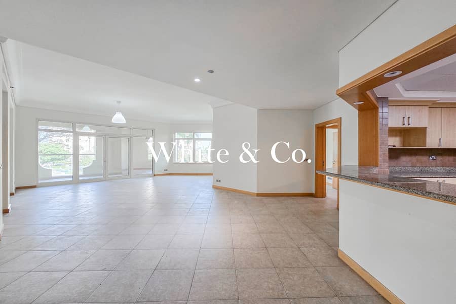 C Type | Vacant Now | Excellent Location C Type | Vacant Now | Excellent Location