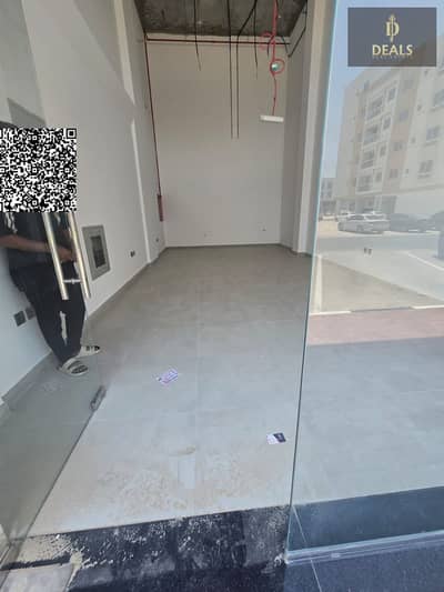 Shop in affitto a Al Jurf, Ajman - image - 2026-08-03T173653.425. png