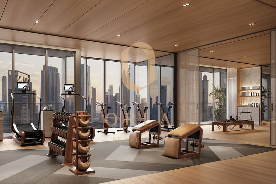 22 Jumeirah Residences-Emirates Towers-EX-GYM-01. jpg