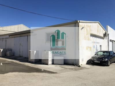 Warehouse in vendita a Emirates Industrial City, Sharjah - 1-7980e48d732b6fc85c14b43b94d2aa54. jpg