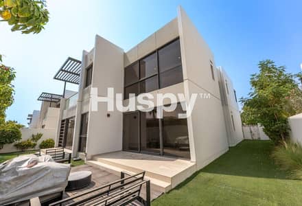 6 Bedroom Villa for Sale in DAMAC Hills 2 (Akoya by DAMAC), Dubai - Renovated | Single Row | V3 Layout 6 Bedroom Villa for Sale in DAMAC Hills 2 (Akoya by DAMAC), Dubai - Renovated | Single Row | V3 Layout