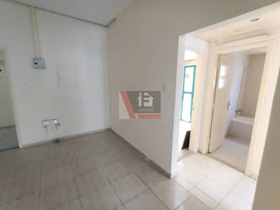 2 Bedroom Apartment for Rent in Al Qasimia, Sharjah - IMG-20220124-WA0059. jpg 2 Bedroom Apartment for Rent in Al Qasimia, Sharjah - IMG-20220124-WA0059. jpg