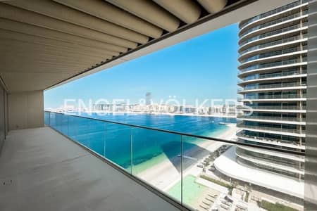 2 Slaapkamers Appartement te Huur in Dubai Harbour, Dubai - Appartement in Dubai Harbour，Emaar Beachfront，Grand Bleu Towers，Grand Bleu Tower 2, 2 slaapkamers, 240000 AED - 16055935