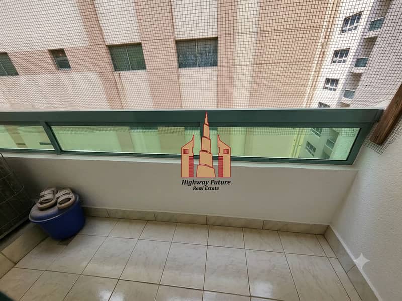 4 1000114358. png