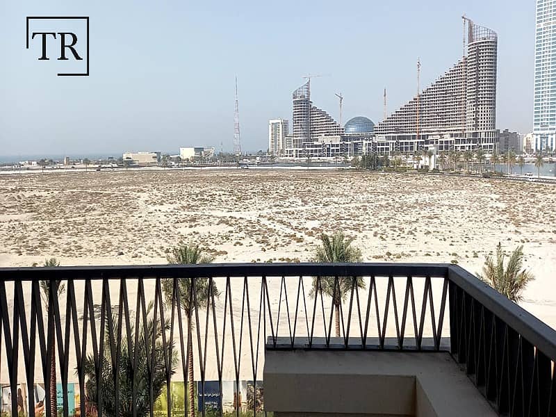 Premium Finishes | Scenic Sea Views | Maid Ensuite Premium Finishes | Scenic Sea Views | Maid Ensuite