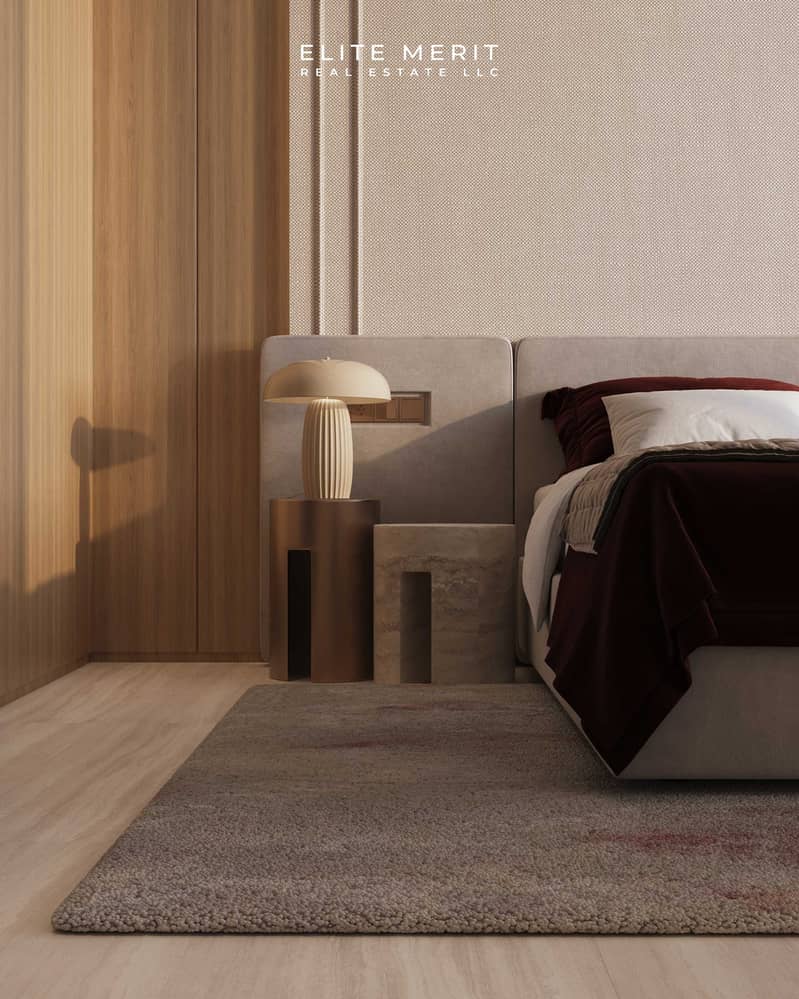 10 Ruby_Bedroom_C01_Post. jpg