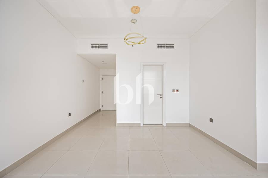 11 Image 0