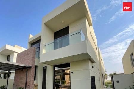 5 Bedroom Villa for Rent in DAMAC Hills, Dubai - Stand Alone Villa / Full Golf View /Biggest Layout