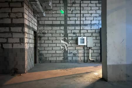 Shop for Rent in Jumeirah Village Circle (JVC), Dubai - BEST LOCATION | PARK FACING | READY TO MOVE
