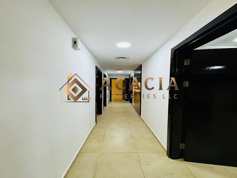 11 WhatsApp Image 2024-03-28 at 13.55. 13. jpg