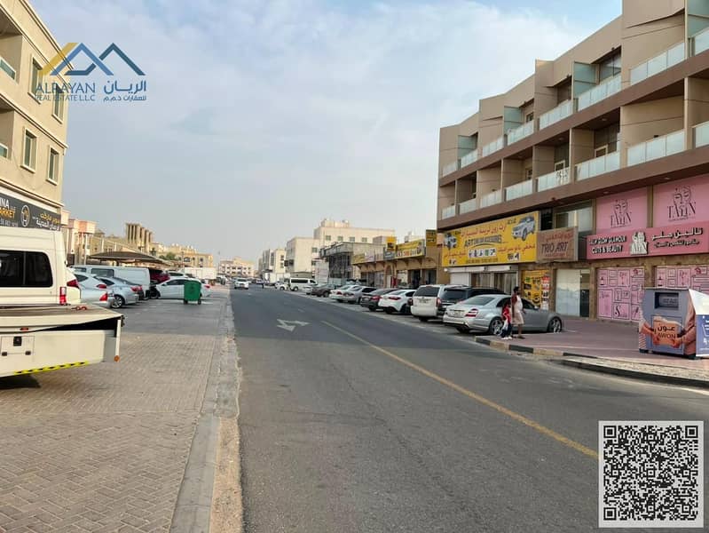 4 لاتبات (3). jpg