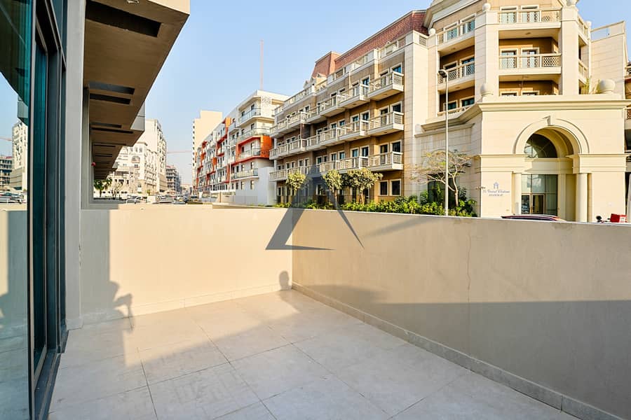 10 Property Image