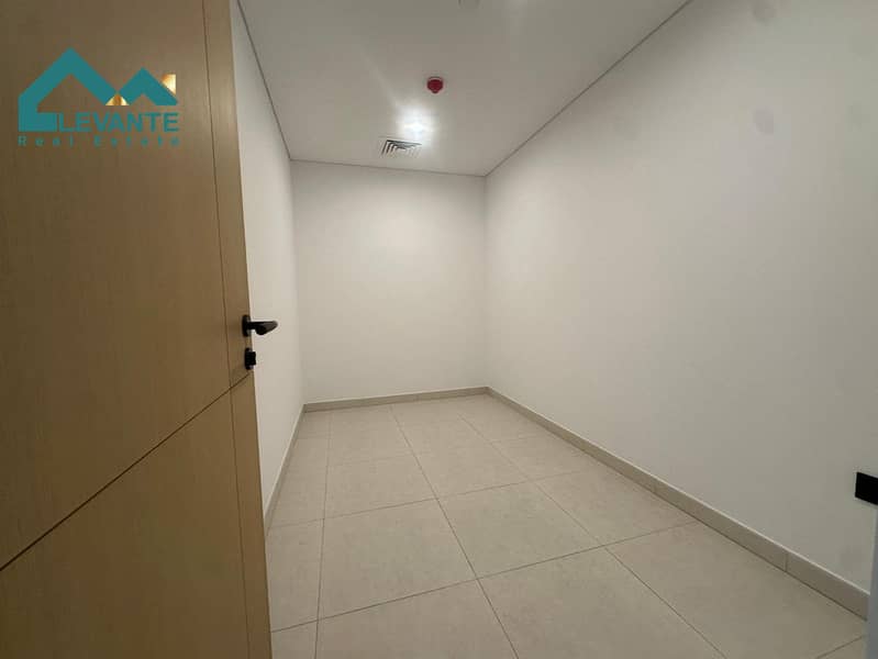 3 Image 3