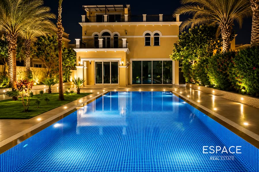 Villa in Jumeirah Park,District 9, 4 slaapkamers, 475000 AED - 16059769 Villa in Jumeirah Park,District 9, 4 slaapkamers, 475000 AED - 16059769