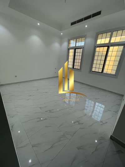 5 Bedroom Villa for Sale in Al Azra, Sharjah - 330e4c05-ab0a-48eb-b4ca-2a6723cd8d9a. jpg 5 Bedroom Villa for Sale in Al Azra, Sharjah - 330e4c05-ab0a-48eb-b4ca-2a6723cd8d9a. jpg