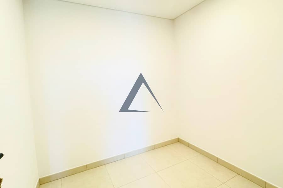9 Property Image