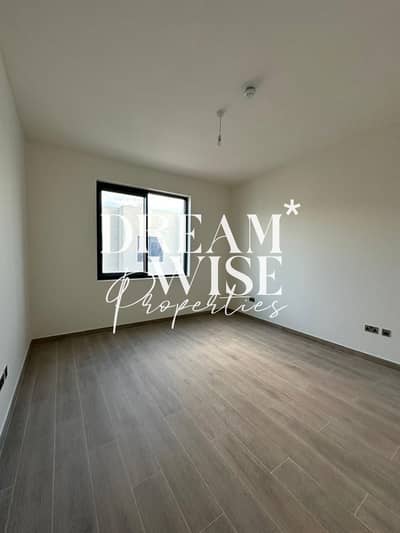 3 habitaciones Townhouse para en Venta en Yas Island, Abu Dhabi - WhatsApp Image 2026-01-07 at 17.29. 47 (2). jpeg 3 habitaciones Townhouse para en Venta en Yas Island, Abu Dhabi - WhatsApp Image 2026-01-07 at 17.29. 47 (2). jpeg