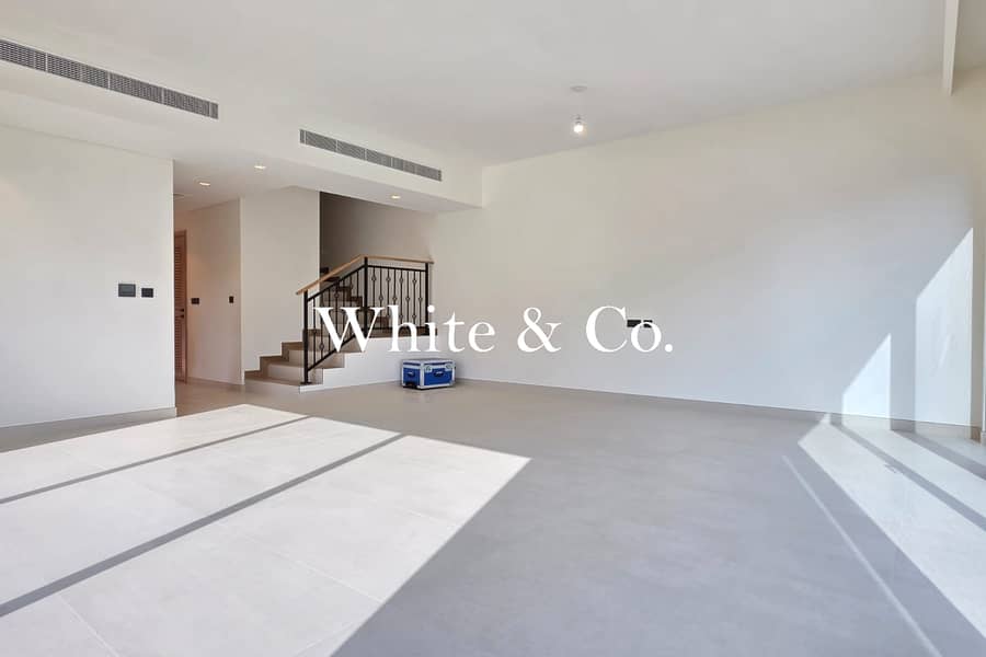 Villetta a schiera a DAMAC Lagoons,Costa Brava, 5 camere da letto, 3750000 AED - 16060391 Villetta a schiera a DAMAC Lagoons,Costa Brava, 5 camere da letto, 3750000 AED - 16060391