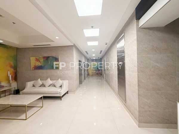 17 Murrano Residence 901-15. jpg