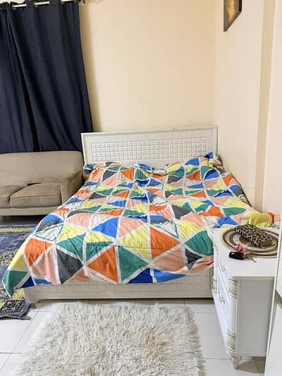 Studio zum Miete in Bu Tina, Sharjah - WhatsApp Image 2026-07-22 at 1.45. 23 PM (1). jpeg Studio zum Miete in Bu Tina, Sharjah - WhatsApp Image 2026-07-22 at 1.45. 23 PM (1). jpeg