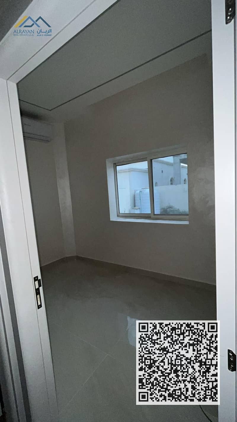 10 6e96a23d-19e5-489a-a890-1dabaa730e61. jpg