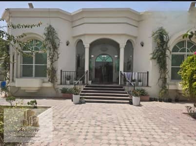 4 Bedroom Villa for Sale in Al Ghubaiba, Sharjah - WhatsApp Image 2026-08-04 at 10.50. 22 AM (3). jpeg 4 Bedroom Villa for Sale in Al Ghubaiba, Sharjah - WhatsApp Image 2026-08-04 at 10.50. 22 AM (3). jpeg