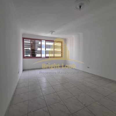 2 habitaciones Apartamento para en Alquiler en Hamdan Street, Abu Dhabi - WhatsApp Image 2026-08-04 at 12.02. 32 (4). jpeg