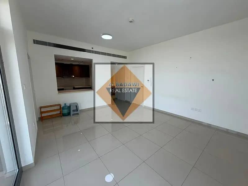 9 856806909-800x600. webp