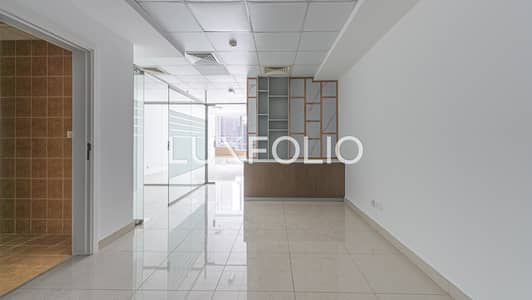 Office for Rent in Jumeirah Lake Towers (JLT), Dubai - Fitted Unit| Close to Metro| 2 parkings Office for Rent in Jumeirah Lake Towers (JLT), Dubai - Fitted Unit| Close to Metro| 2 parkings