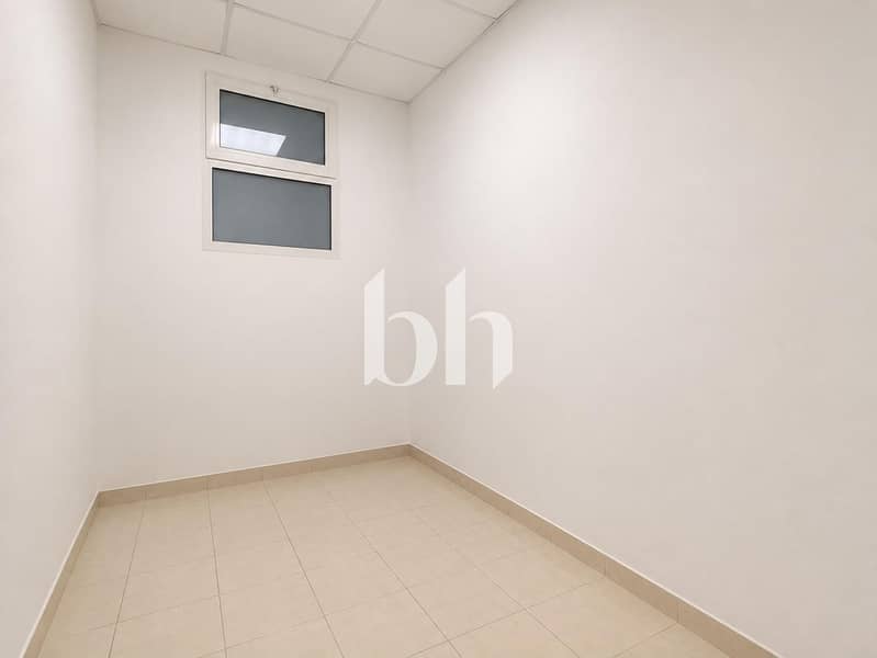 8 images image img