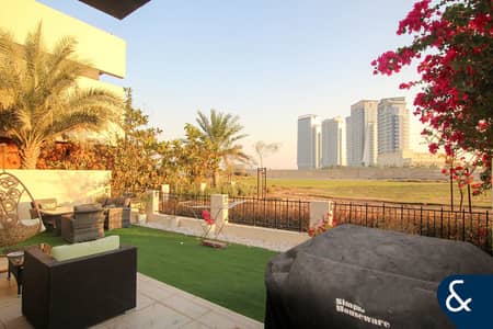 3 Schlafzimmer Villa zum zum Verkauf in DAMAC Hills, Dubai - Villa in DAMAC Hills,Brookfield, 3 schlafzimmer, 5499999 AED - 16061743 3 Schlafzimmer Villa zum zum Verkauf in DAMAC Hills, Dubai - Villa in DAMAC Hills,Brookfield, 3 schlafzimmer, 5499999 AED - 16061743
