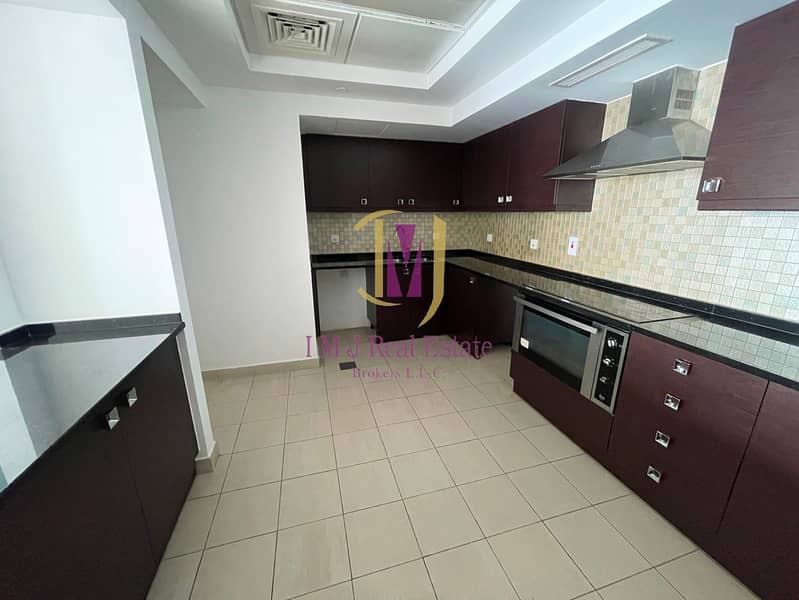 8 feb5ea26-9b70-4b26-85e8-d27e020da014. jpg