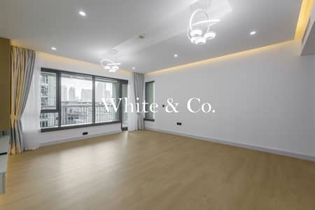 1 Bedroom Apartment for Sale in Downtown Dubai, Dubai - Vacant Now | Fully Upgraded | Motivated