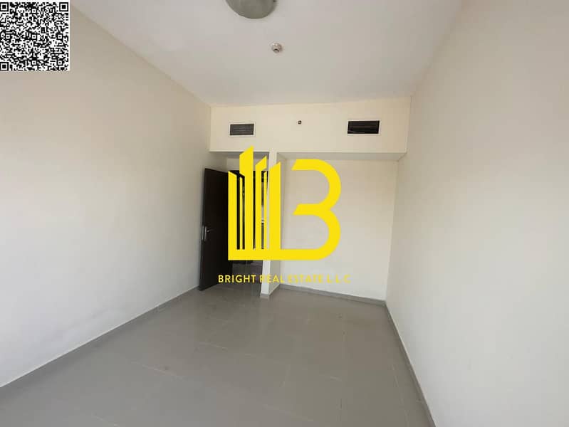 10 i. jpg