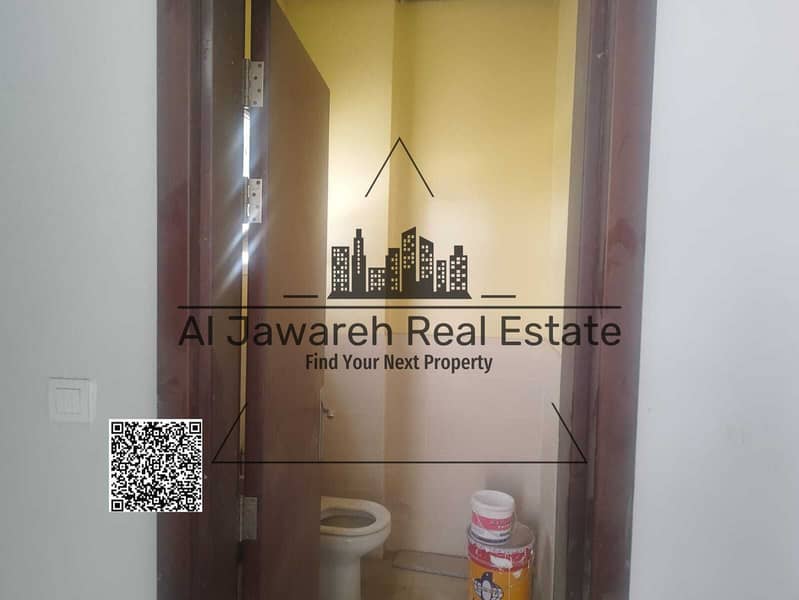 10 8221faad-106e-49c0-b936-48aed45bc22e. jpg