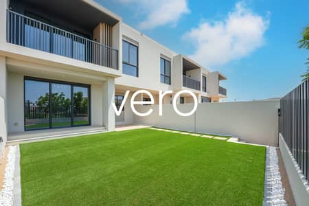 4 Bedroom Townhouse for Rent in Jebel Ali, Dubai - Photo 1