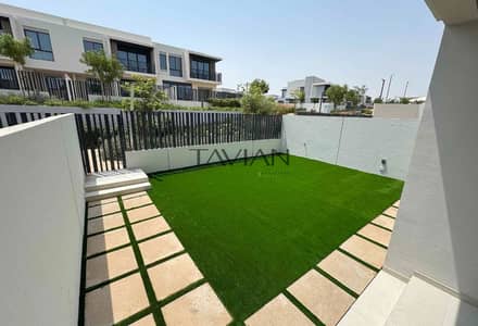 4 habitaciones Townhouse para en Alquiler en Jebel Ali, Dubai - Casa adosada en Jebel Ali,Jebel Ali Village,Jebel Ali Village Townhouses, 4 dormitorios, 275000 AED - 16063209 4 habitaciones Townhouse para en Alquiler en Jebel Ali, Dubai - Casa adosada en Jebel Ali,Jebel Ali Village,Jebel Ali Village Townhouses, 4 dormitorios, 275000 AED - 16063209
