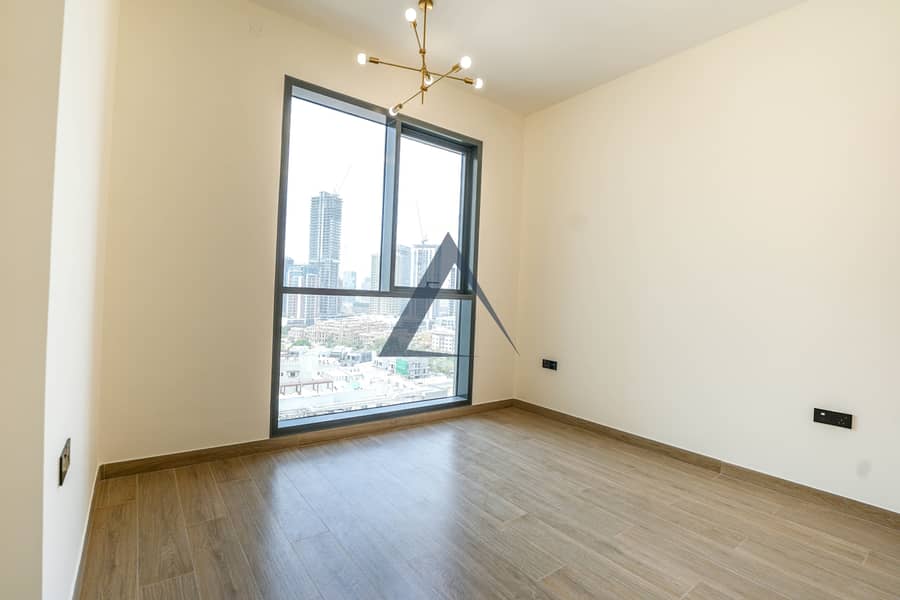 11 Property Image