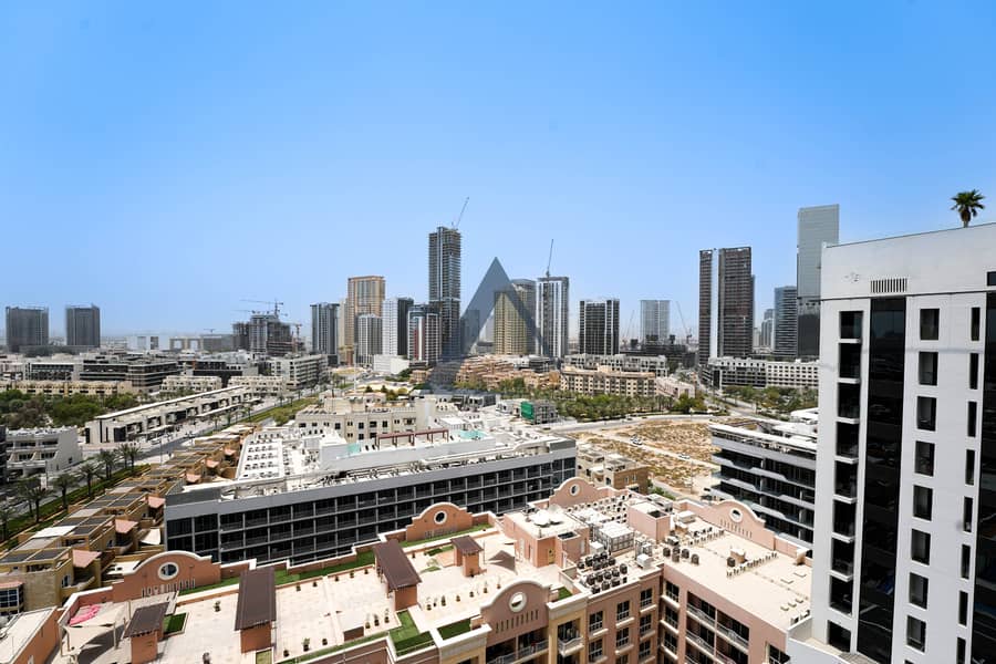 18 Property Image