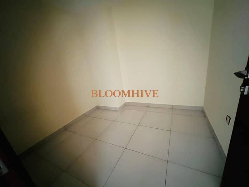 21 7ab30bad-edb2-49fd-9d1a-a641e959e6fa. jpg