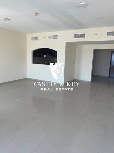 3 Slaapkamers Appartement te Huur in Jumeirah Lake Towers (JLT), Dubai - WhatsApp Image 2026-08-04 at 2.49. 51 PM. jpeg 3 Slaapkamers Appartement te Huur in Jumeirah Lake Towers (JLT), Dubai - WhatsApp Image 2026-08-04 at 2.49. 51 PM. jpeg