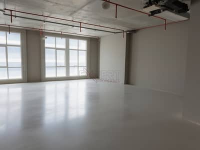 Office zum zur Miete in Business Bay, Dubai - Image 1
