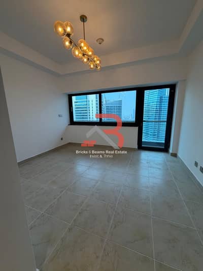 4 Bedroom Apartment for Rent in Jumeirah Lake Towers (JLT), Dubai - WhatsApp Image 2026-08-04 at 1.09. 27 PM (1). jpeg 4 Bedroom Apartment for Rent in Jumeirah Lake Towers (JLT), Dubai - WhatsApp Image 2026-08-04 at 1.09. 27 PM (1). jpeg