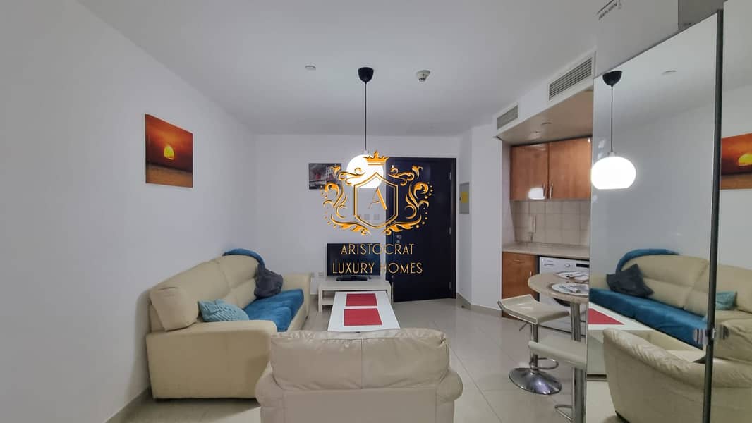 3 Living-room 01. jpg
