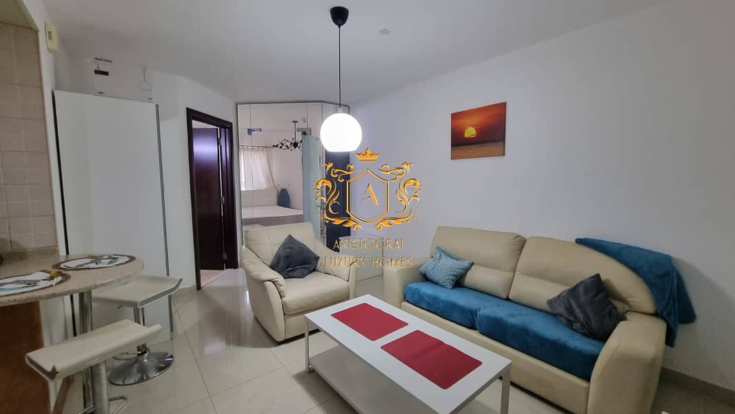 10 Living-room 03. jpg
