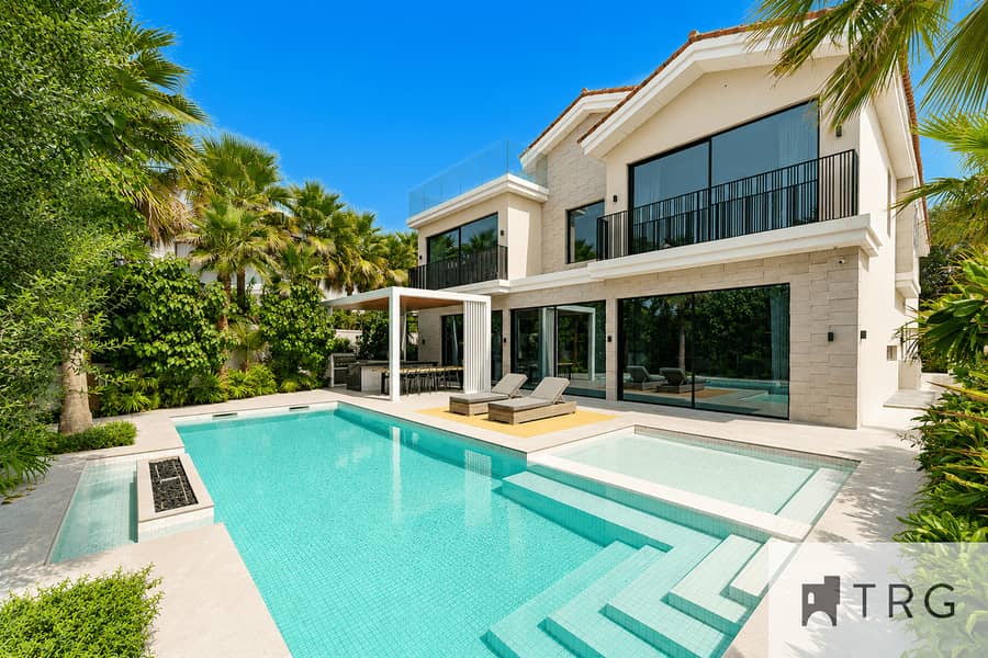 Bespoke Turnkey Villa | Lake & Skyline Bespoke Turnkey Villa | Lake & Skyline