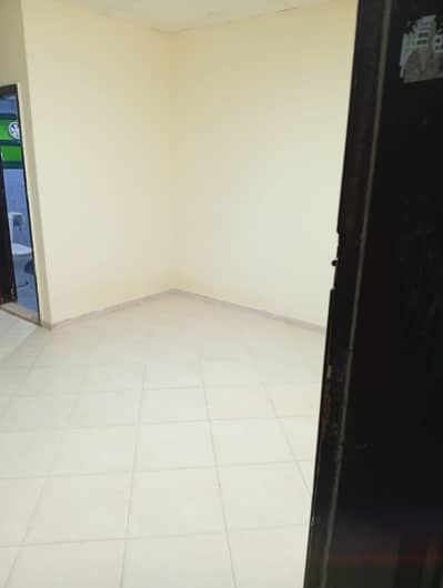 استوديو للايجار في الروضة، عجمان - WhatsApp Image 2026-08-03 at 7.22. 06 PM (2). jpeg استوديو للايجار في الروضة، عجمان - WhatsApp Image 2026-08-03 at 7.22. 06 PM (2). jpeg