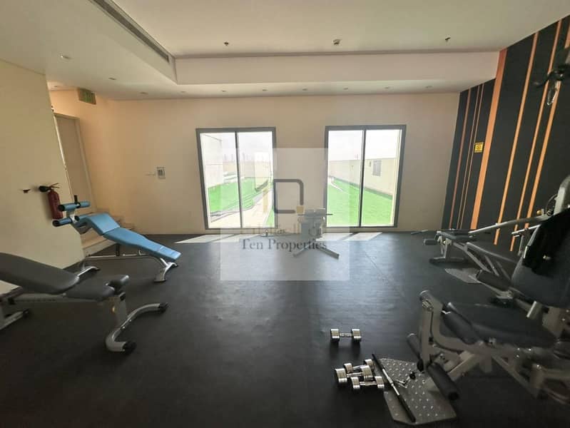 5 GYM. jpeg