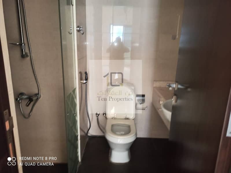 14 WASHROOM 1. jpeg