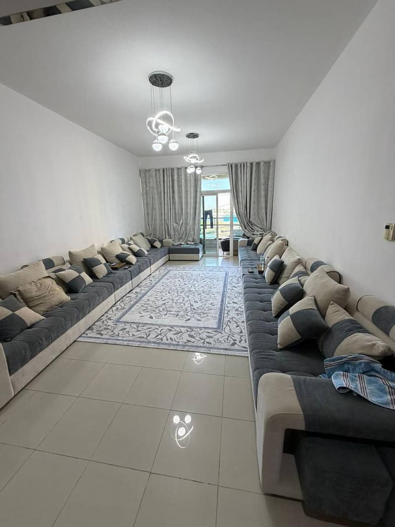 1000360975. jpg 1000360975. jpg